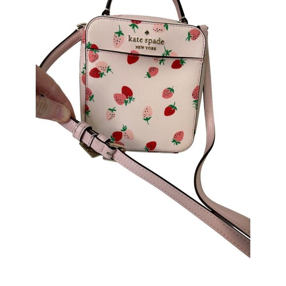 Kate Spade New York Staci Daisy Wild Strawberries Vanity Crossbody Purse - Picture 5 of 12
